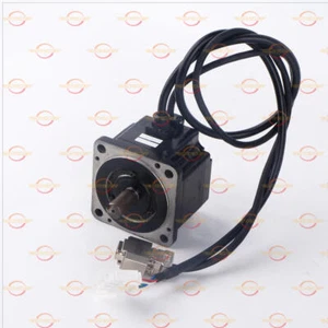 1 PIEZA SERVOMOTOR YASKAWA USADO SGMP-02V3YG11 - Imagen 1 de 1