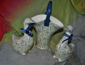 Formalities by Baum Brothers S/3 Handled Basket Vase+ 2 ducks Blue Print Barnyar - Picture 1 of 6