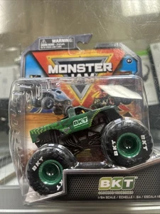 Monster Jam BKT Series 40 ARENA FAVORITES 1/64 Spin Master 2025 NEW GREEN - Picture 1 of 2