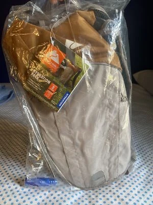 *BRAND NEW* Ozark Trail Small 2 Liter Hydration Backpack w/ Water Reservoir, Tan - Image 1 of 3