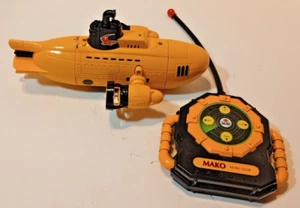 Radio Shack MAKO Mini-Submarine Yellow*TESTED & WORKS - Picture 1 of 8