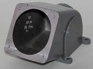 Caja trasera angular, buje de 1-1/2", 15 grados, metálica - Imagen 1 de 5