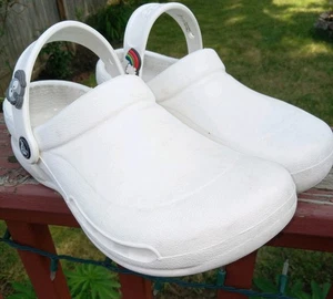 White Crocs At Work Bistro Unisex Clogs Size Men's 5 / Women's 7 - Picture 1 of 9