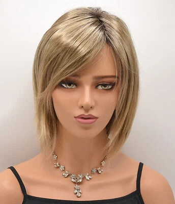 Peluca FIONA de Henry Margu, color 2418GR, *¡LIQUIDACIÓN!* Top mono + frente de encaje Foto 1 de 4