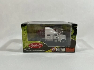 HO Norscot Models Peterbilt Model 389 White #61106 Brand New  - Image 1 of 3