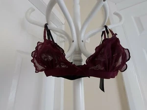Bra“H&M”Soft Bra 2 Pack Black and Burgundy Colour Size:8 (UK)Eur 34,FR 34,US 4 - Picture 1 of 11