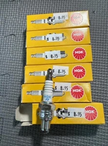 (8)NGK JR9C  STANDARD SPARK PLUG FOR SUZUKI GSX-R750 GSX750 F KATANA MOTORCYCLE  - Picture 1 of 4