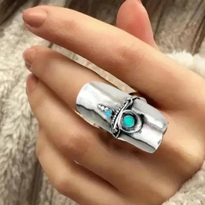 Vintage Silvery Ring with Retro Design Semi Precious Lab Stones Size 6 - Picture 1 of 11