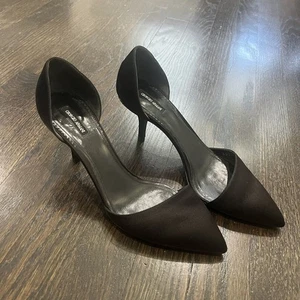 Giorgio Armani Heels Women’s 38 US 7.5 Black Satin Point Toe D'Orsay Pumps - Picture 1 of 8