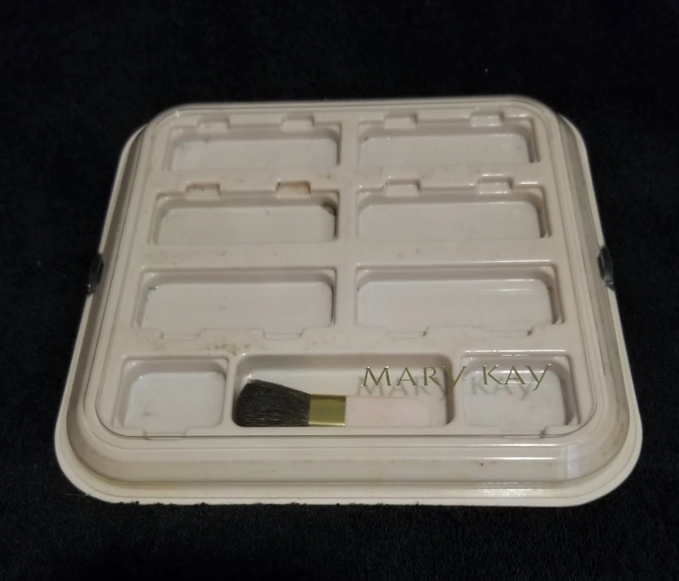 Vintage Light Pink Color Mary Kay Glamour Refill Display Tray for Make Up --Used - Image 1 of 4