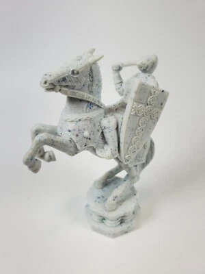 Harry Potter Noble Collection Wizard's Chess Replacement Pieces: White Knight - Image 1 of 4