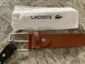 CINTURÓN DE CUERO LACOSTE PARA HOMBRE NUEVO CON BOLSA PARA EL POLVO TALLA 100 cm TRAJE 34-36” BRONCEADO - Imagen 1 de 4