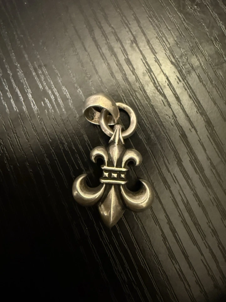 [Подлинный] Хром сердца маленький Fleur подвеска - Изображение 1 из 4