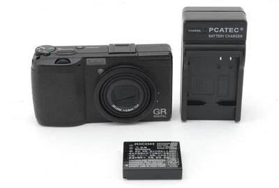 Ricoh GR Digital 8.1MP Black Compact Digital Camera [Near MINT] from JAPAN - Image 1 of 4