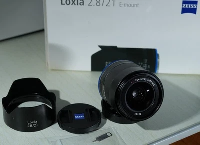 Zeiss Loxia 21mm F/2.8 (for SONY E mount) with DeClick Key - Image 1 of 4