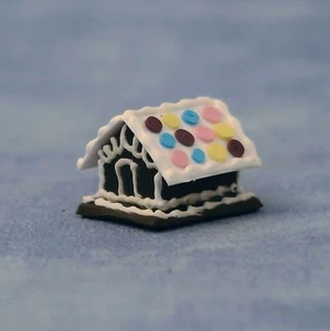Casa de pan de jengibre escala 1:12 casa de muñecas miniaturas pastel panadería accesorios 391 - Imagen 1 de 1