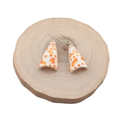 Pendientes nativos americanos hechos a mano concha de inglete con plata Santo Domingo Kewa ** Foto 1 de 4