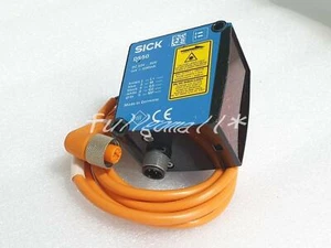 USED 1PCS SICK DS50-N1112 DISTANCE SENSOR Mid Range Distance Sensors - Picture 1 of 1
