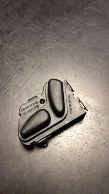 Interrupteur de réglage du siège Mercedes-Benz W210 W211 Classe E 2108213851 - Photo 1/2