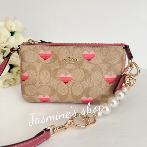 Coach Nolita 19 in tela firmata nuova con etichette con stampa cuore a righe CA796