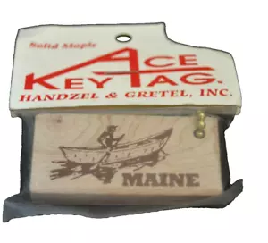 Ahornholz Schlüsselanhänger Anhänger Handzel & Gretel, Inc. MAINE Mann Boot Neu aus altem Lagerbestand Souvenir Vintage - Bild 1 von 2