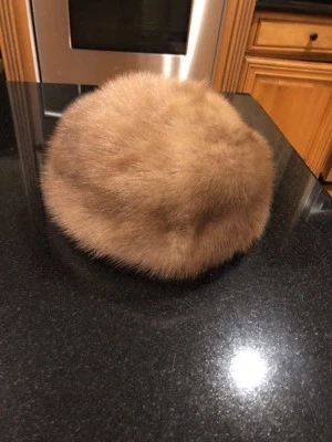 SOMBRERO DE PIEL DE VISÓN JEAN GUY ALTA MODA HOLLYWOOD alta costura Foto 1 de 4