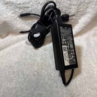 Dell 65W.0W Charger With Power Cord Adapter Laptop CN 0W1N63 LOC00 - Image 1 of 3