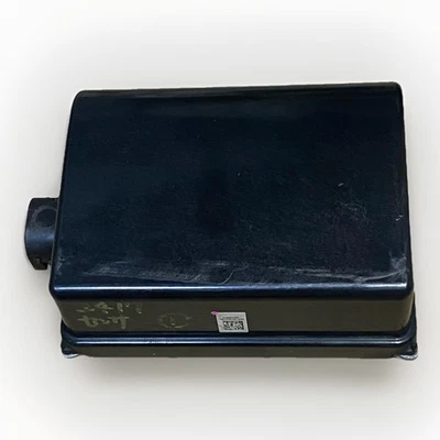 Mercedes Distronic Radar Sensor A0009001504 - Image 1 of 4