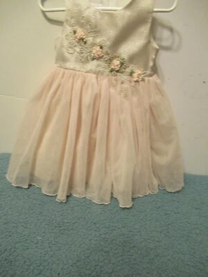 (G) Bonnie Baby Girls Size 18 Months Rose Gold/gold With Flower Accent - Image 1 of 4