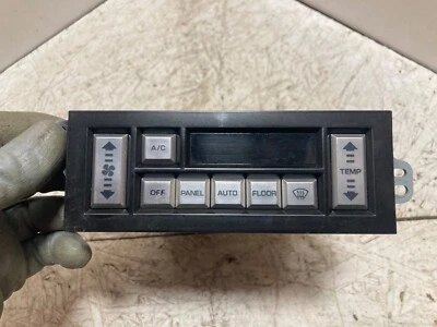 Chrysler New Yorker 1988-1993 unidad de control de clima aire acondicionado calefacción temperatura 3849906 OEM Foto 1 de 4