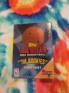 1992-93 TOPPS ARCHIVES BASKETBALL “THE ROOKIES” FACTORY SEALED HOBBY BOX. - Picture 1 of 2