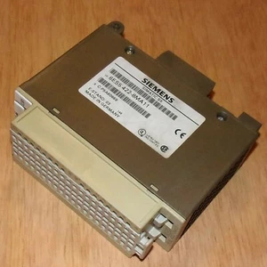 Siemens SIMATIC S5 Digital Input Module 6ES5 422-8MA11 Version 03 - Picture 1 of 3