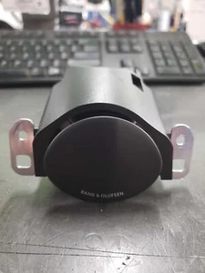 13 14 15 16 17 AUDI S8 Right Corner Dash Speaker, Bang & Olufsen ID# 4H035361A - Picture 1 of 7
