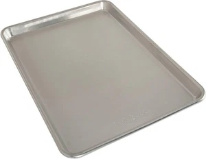 Nordic Ware Naturals media hoja sartén aluminio utensilios para hornear - plata - VENDIDO COMO SE MUESTRA - Imagen 1 de 7