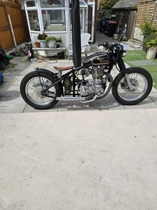 Royal Enfield 500cc Bullet Bobber - Picture 1 of 7
