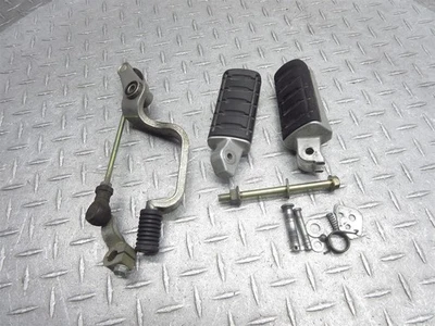 03-09 Honda ST1300 ST1300P 2004 juego de palanca de cambios palanca de cambios trasera lote de clavijas de pie Foto 1 de 4