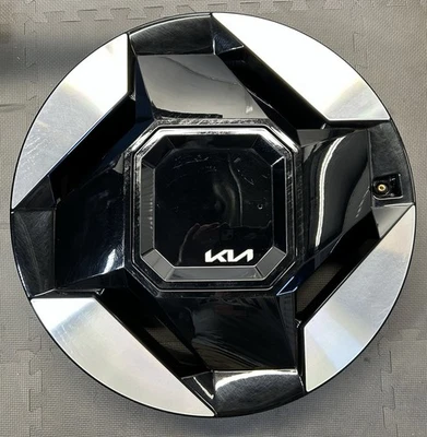 KIA EV9 2024 2025 Genuine OEM Wheel Rim 19” 52910DO110  71083 BLACK MACHINED - Image 1 of 4