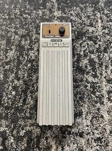 Boss Roland PW-1 Rocker Wah Wah Vintage Guitar Effect Pedal MIJ Japan - Picture 1 of 6