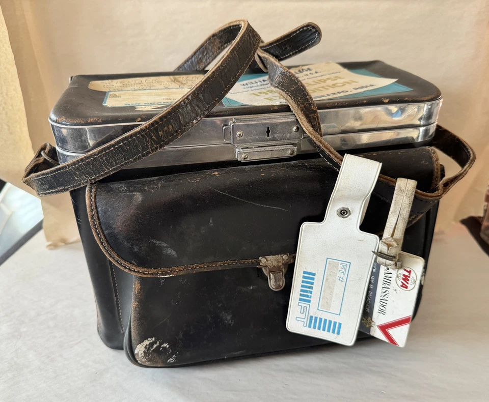 Vintage 1960's Astronomy Department University Leather Camera Case Chicago - Image 1 of 4