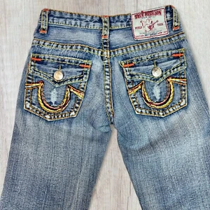 True Religion Jeans Joey Super T Flare Boot Cut Low Rise Distressed Women's 27 - Picture 1 of 17
