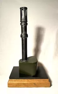Soporte expositor para bayo Sa80 A2 L85. con base de madera - Imagen 1 de 5