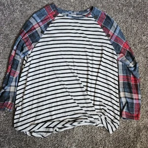 Maurices White/Black Striped and Red Plaid Size 1X Long Sleeve Blouse/Shirt - Picture 1 of 7