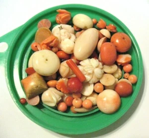 VINTAGE LARGE CORAL LOT ABOUT 84 GRAMS VARIOUS PIECES - Picture 1 of 1