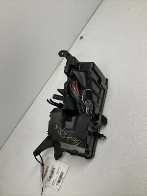 Cubierta de caja de fusibles Lexus Es330 Toyota Camry 2004-2006 bahía del motor OEM  Foto 1 de 4