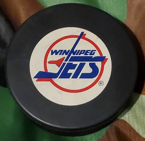 WINNIPEG JETS NHL VINTAGE LICENSED PUCK TRENCH MFG. Made in CZECHOSLOVAKIA 🇨🇿 Cover
