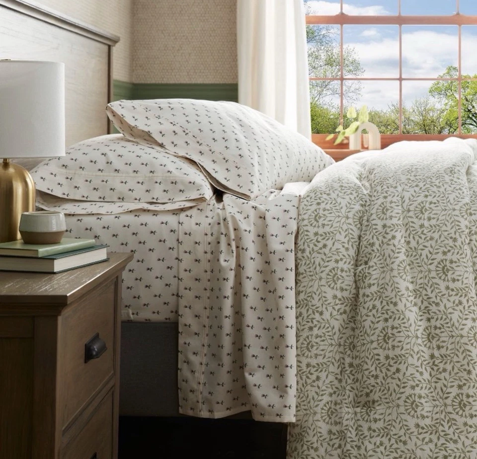 Queen Tulip Toss Performance 400 Thread Count Sheet Set Threshold Cotton