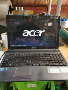 Acer Aspire 5733-6696, i3 3rd Gen, 4 GB DDR3 Memory, 500GB HDD Needs New Battery - Picture 1 of 6