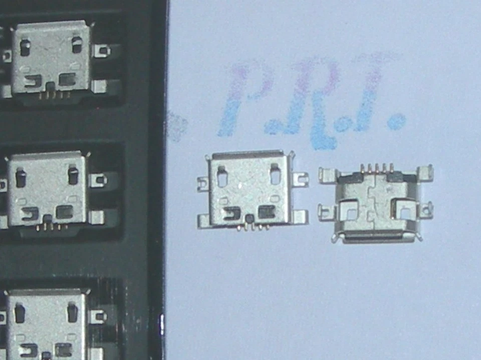 CONNETTORE RICARICA (2 PEZZI )  MICRO USB PER Ngm Dynamic Spirit - Immagine 1 di 1