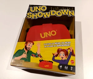 UNO Showdown - Head To Head Quick Draw Family Card Game - BRAND NEW - Picture 1 of 3