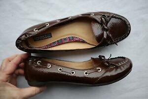 Dark Brown Crinkly Patent Leather SPERRY TOP SIDER Elasticized  Loafers 7 M
